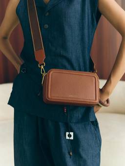 MIRAGGIO - Nikola Crossbody Bag-Brown (Small)