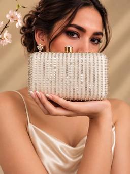 THE TAN CLAN - Glitty Silver Embroidered Box Clutch