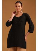 Black color option, Currently selected