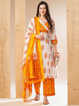 Globus - Women Off-White Floral Printed Straight Panelled Workwear Kurta, Pants & Dupatta Set