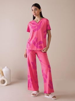 Sweet Dreams - Women Pink Printed Top with Pyjama (Set of 2)
