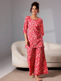 Libas - Women Pink Floral Printed Short Kurti with Pyjama
