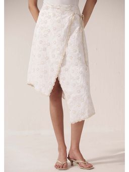 Muvazo - Off White Minimal Muse Midi Skirt
