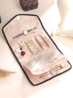 Yellow Chimes - Black Portable Cosmetics Jewelry Foldable Organiser