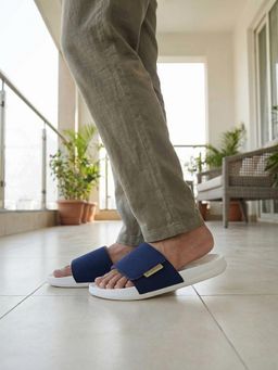 LOTTO - Enduro - Powder Blue Sliders For Men - Navy Blue