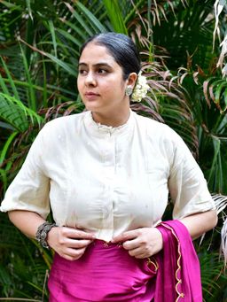 Sundarii - Heavenly Cotton Beige Blouse