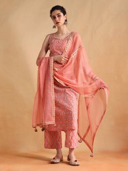 Jaipuri Banno - Womens Pure Cotton Floral Peach Kurta with Pant and Dupatta