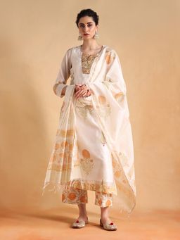 Jaipuri Banno - Womens Pure Cotton Floral Orange Kurta Pant with Dupatta and Inner