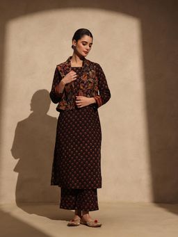 Jaipuri Banno - Womens Pure Cotton Printed Black Kurti with Palazzo and Jacket