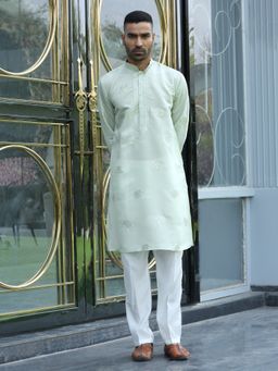 KRAFT INDIA LUXE - Cotton Silk Yoke Design Embroidered Green Kurta