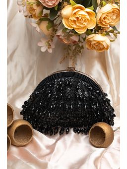 Nayaab by Sonia - Pristine Bolso Black Clutched with Detached Handle