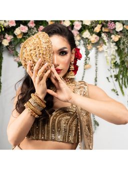 Nayaab by Sonia - Pristine Bolso Gold Clutched with Detached Handle