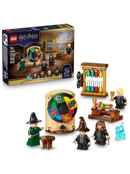 LEGO - Harry Potter Hogwarts Castle: Sorting Hat Ceremony