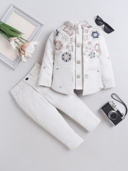 FOURFOLDS - Boys Off White Embroidered Sherwani & Pjyama With Jacket