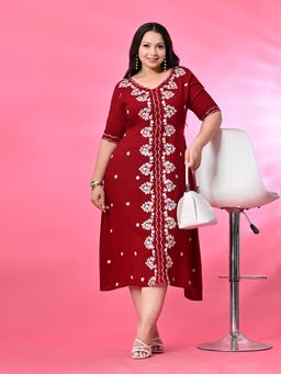 Desi Noor - Plus Size Maroon Aari Embroidered A-Line Dress