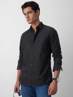 Peter England - Men Black Slim Fit Solid Full Sleeves Casual Shirt