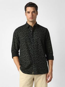 Peter England - Men Black Slim Fit Print Full Sleeves Casual Shirt