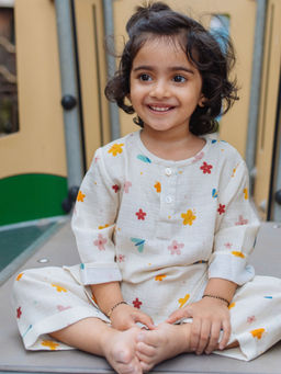 DULAAR - Unisex White Cotton Top with Pyjama