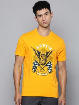 Levi's - Men Yellow Crew Neck T-Shirt