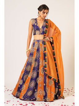 Aayushi Maniar - Multi-Colour Gola Kari Lehenga with Blouse and Dupatta (Set of 3)