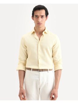 Rare Rabbit - Men's Leven Light Yellow Cotton Fabric Spread Collar Regular Fit Plain Shirt