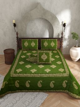 JAIPUR FABRIC - Actual Silk Hand Block Green Flat Double Bedsheet With Pillow Covers (Double)