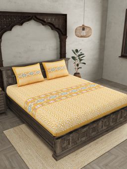 JAIPUR FABRIC - Yellow Ethnic Motifs Cotton Fited Double King Bedsheet With 2 Pillow Cover (King)