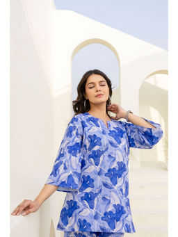 GulaboSitabo - Floral Printed Longline Top