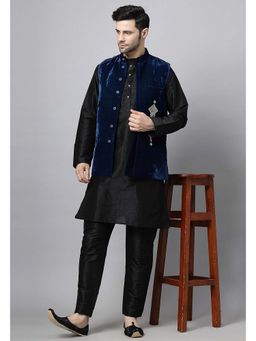UTSAV FASHION - Black Solid Kurta with Jacket and Pant