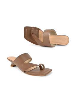 SKO - Cathy Tan Kitten Heels