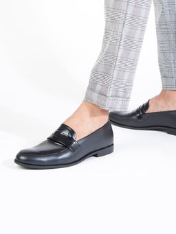 SKO - Men Hugo Black Patent Leather Loafers