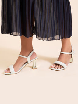 SKO - Rimini Ivory Block Heels