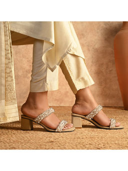 SKO - Wilma in Nude Block Heels