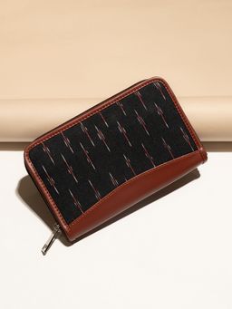 Zouk - Ikat Grered Chain Wallet