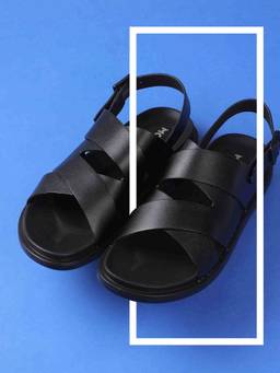 Mochi - Men Black Casual Sandals