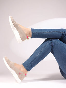 Carlton London - Women Lightweight Knit Beige Slip-On Sneakers