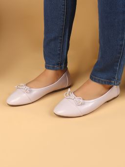 ELLE - Womens Classic Slip-On Ballerina with Delicate Bow Detail - Lavender