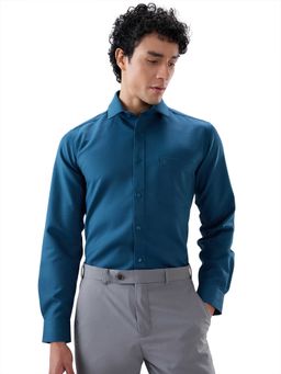 Raymond - Slim Fit Solid Medium Blue Shirt