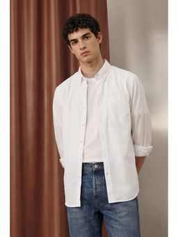 Snitch - White Solid Full Sleeves Regular Casual Shirt for Men