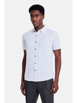 Snitch - White Seersucker Half Sleeves Regular Casual Shirt for Men