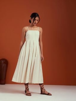 Notch Above - Mia Dress