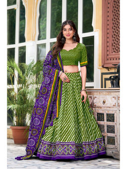JATRIQQ - Leheriya Fully Stitched Lehenga with Unstitched Blouse and Dupatta (Set of 3)