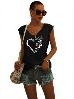 Outzidr - Black Heart Print Graphic T-Shirt
