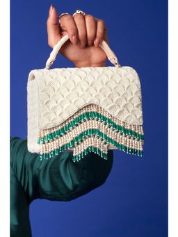 FOREVER NOOR - Julia White Box Bag