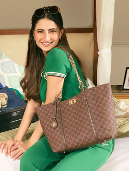 U.S. POLO ASSN. - Kylie Brown Monogram tote Handbag with Twist Lock