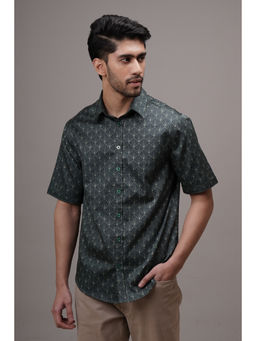 CLUBHAVANA - Green Geometric Harmony Print Shirt
