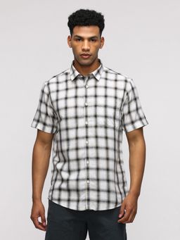 Crocodile - Half Sleeve Navy Blue Checked Shirt for Sporty Style