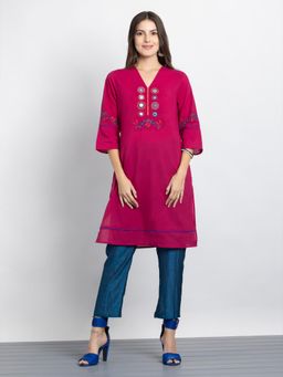 SHAYE - V-Neck Pink Ethnic Kurtas for Women