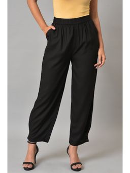 W - Black Solid Straight Pants