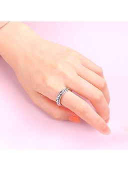Yellow Chimes - Woman Silver Moon Star Symbols Spinner Ring